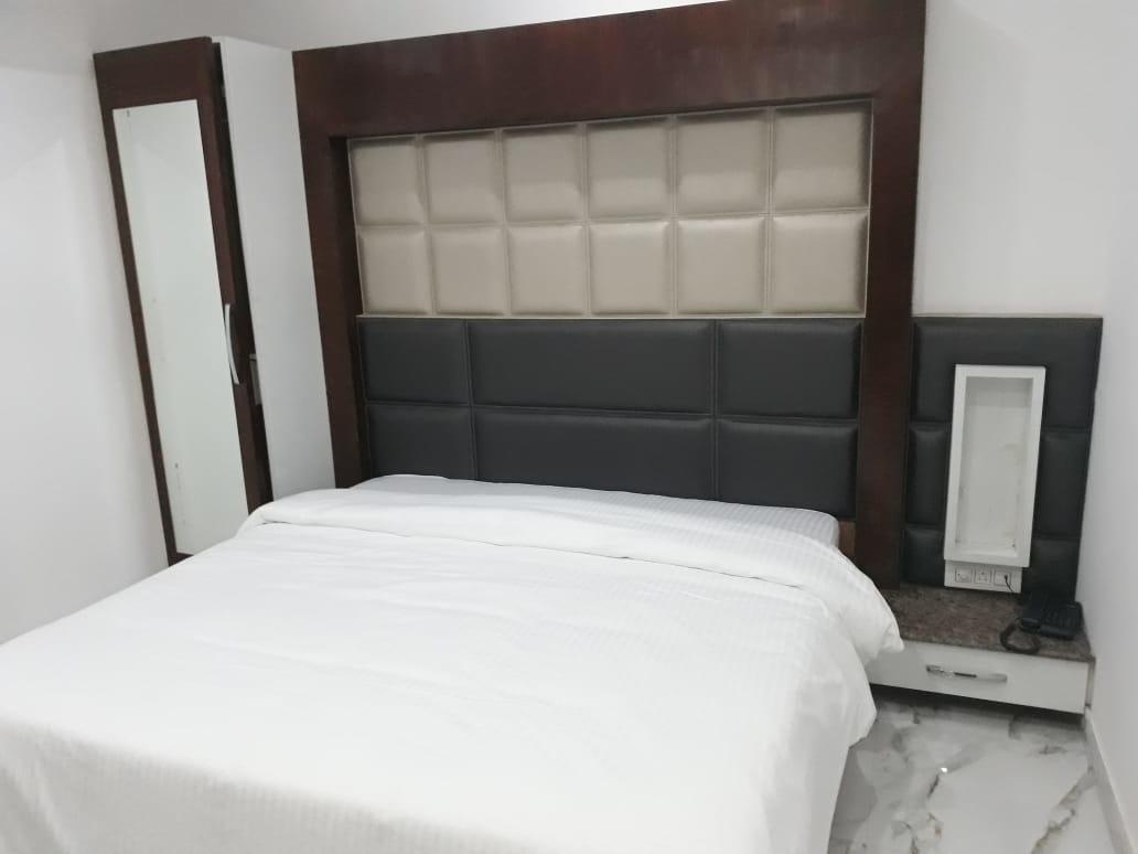 Hotel Neelam Ludhiana Exterior photo